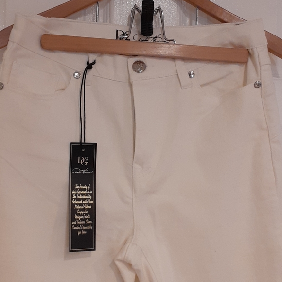 Diane Gilman uplifter jeans - Picture 2 of 5